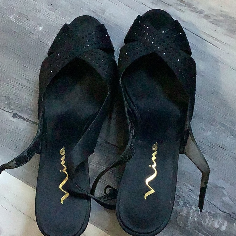 MIA Black Slingback Heels with Cutout Design - Picture 9 of 9